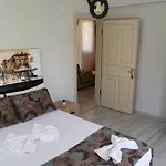 çam Ormanı Içinde Havuzlu Daire * Fethiye